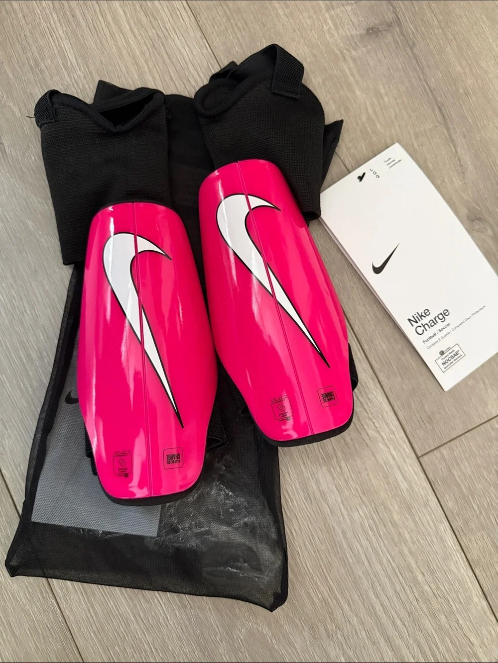 Nike Youth Charge Shin Guard Football Soccer Size Large
